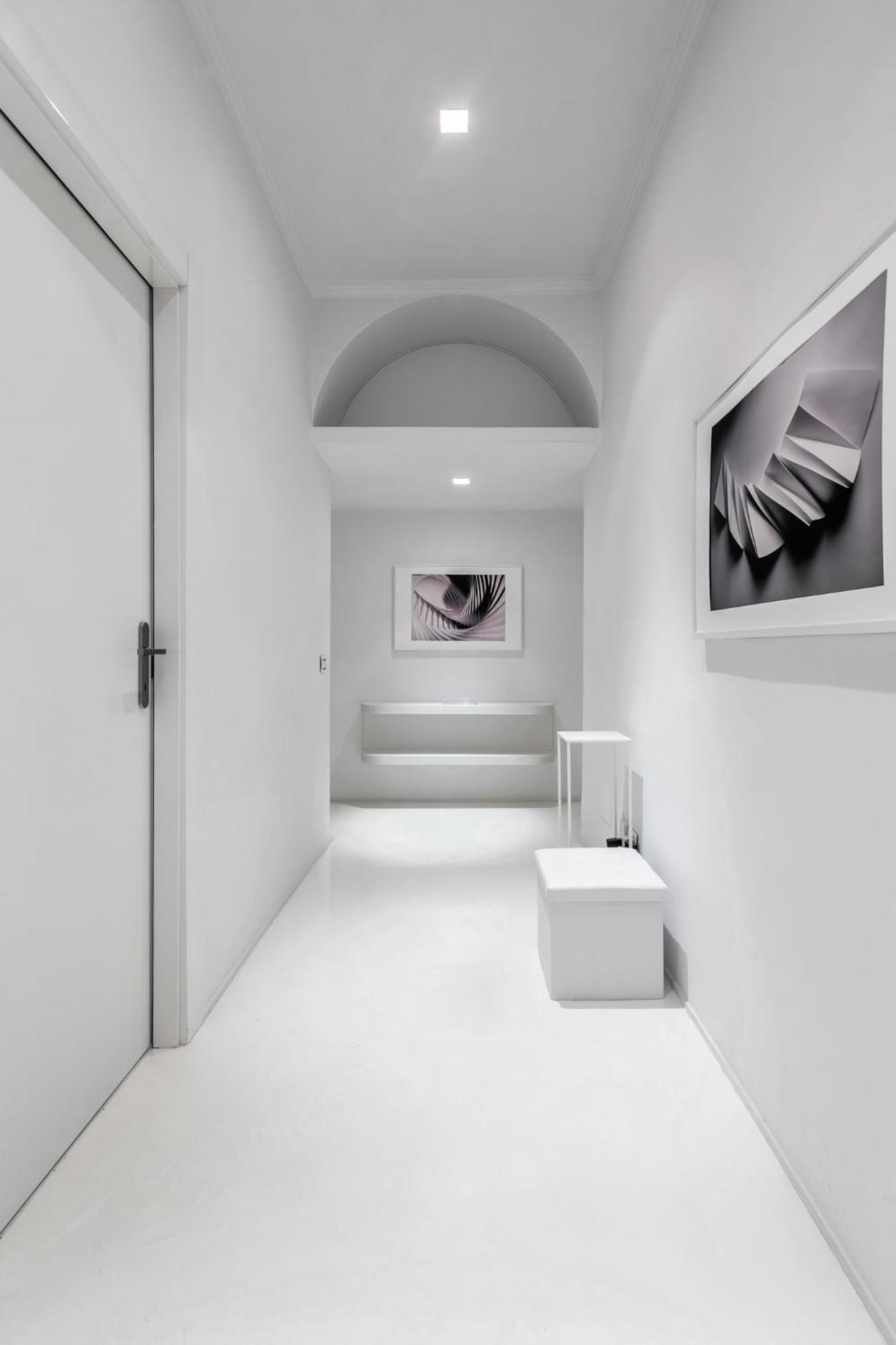 Luxury White