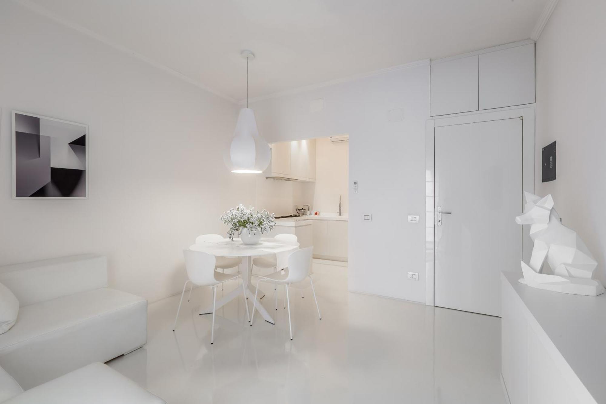 Luxury White Apartment *